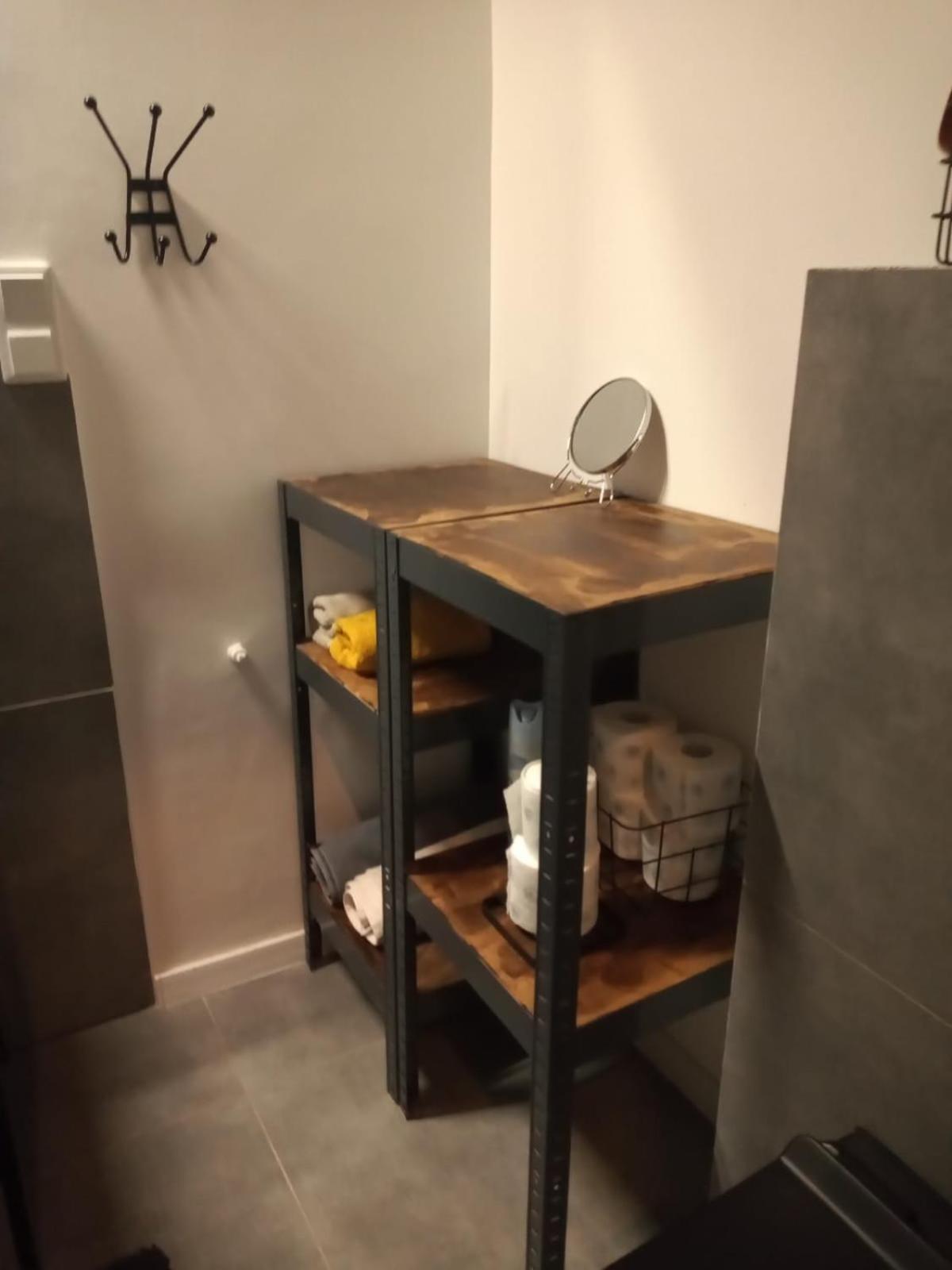 Apartament W Starym Mlynie Loft Rozanka Вроцлав Экстерьер фото